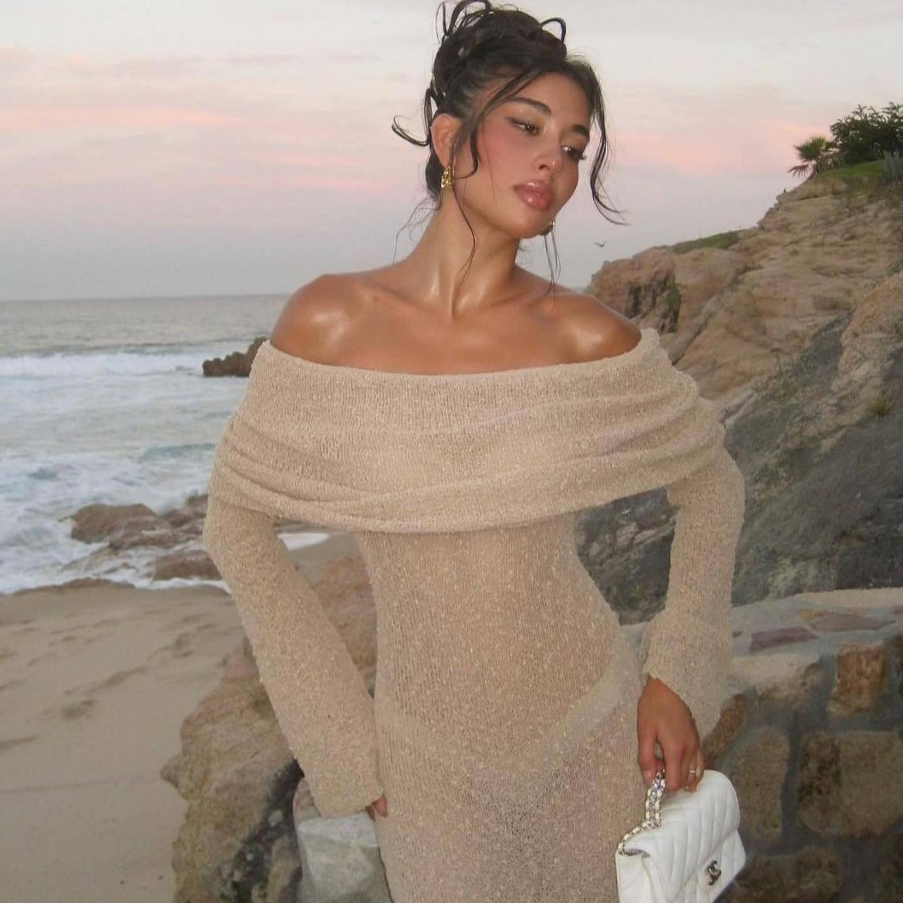 Cold Shoulder Knitted Long-sleeved Dress