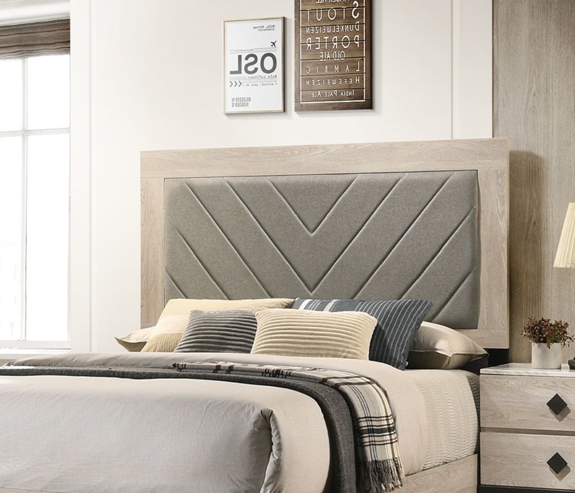 Cream Finish Queen Size Bed Bedroom Furniture