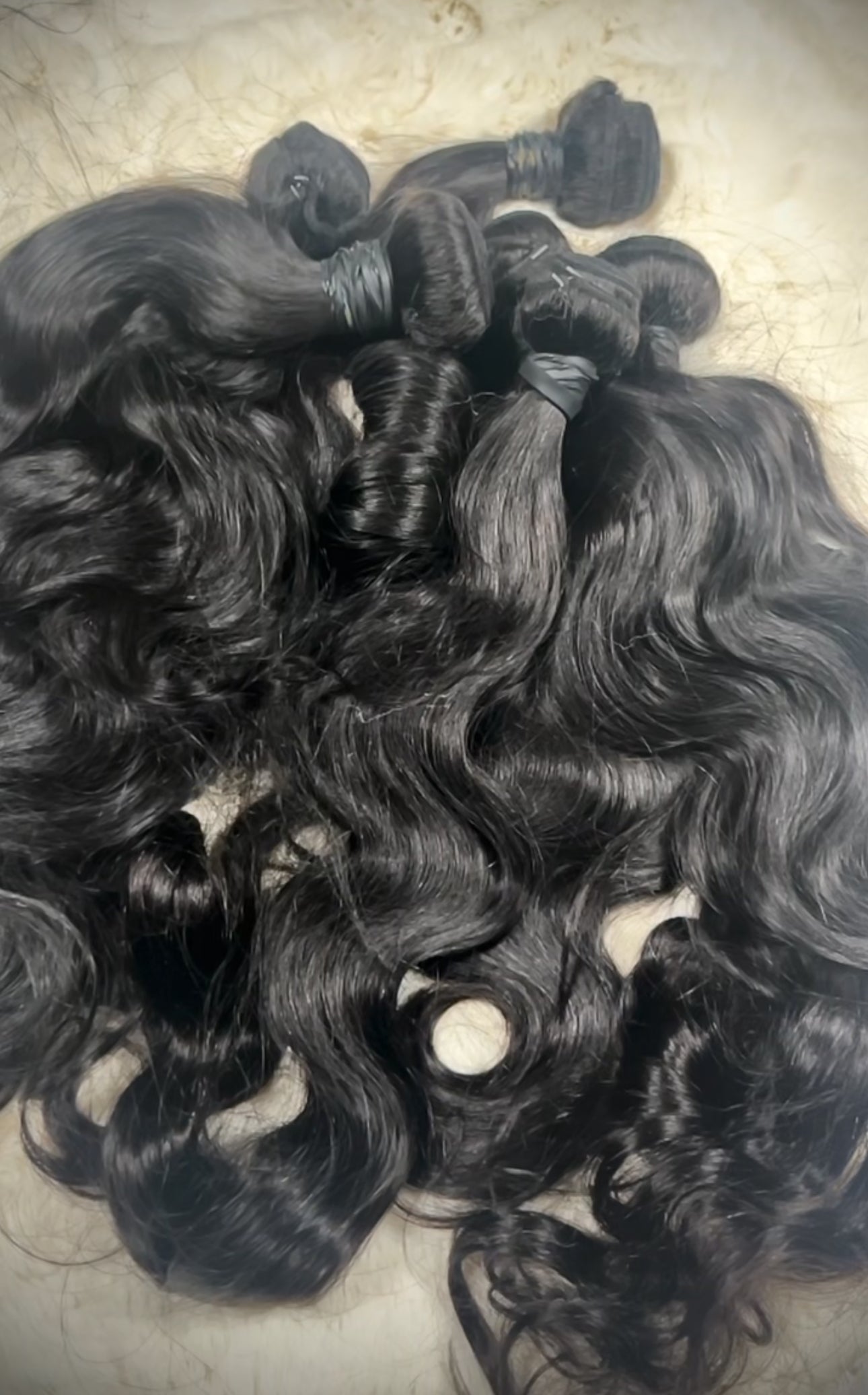 Noir Lux Hair Bundles