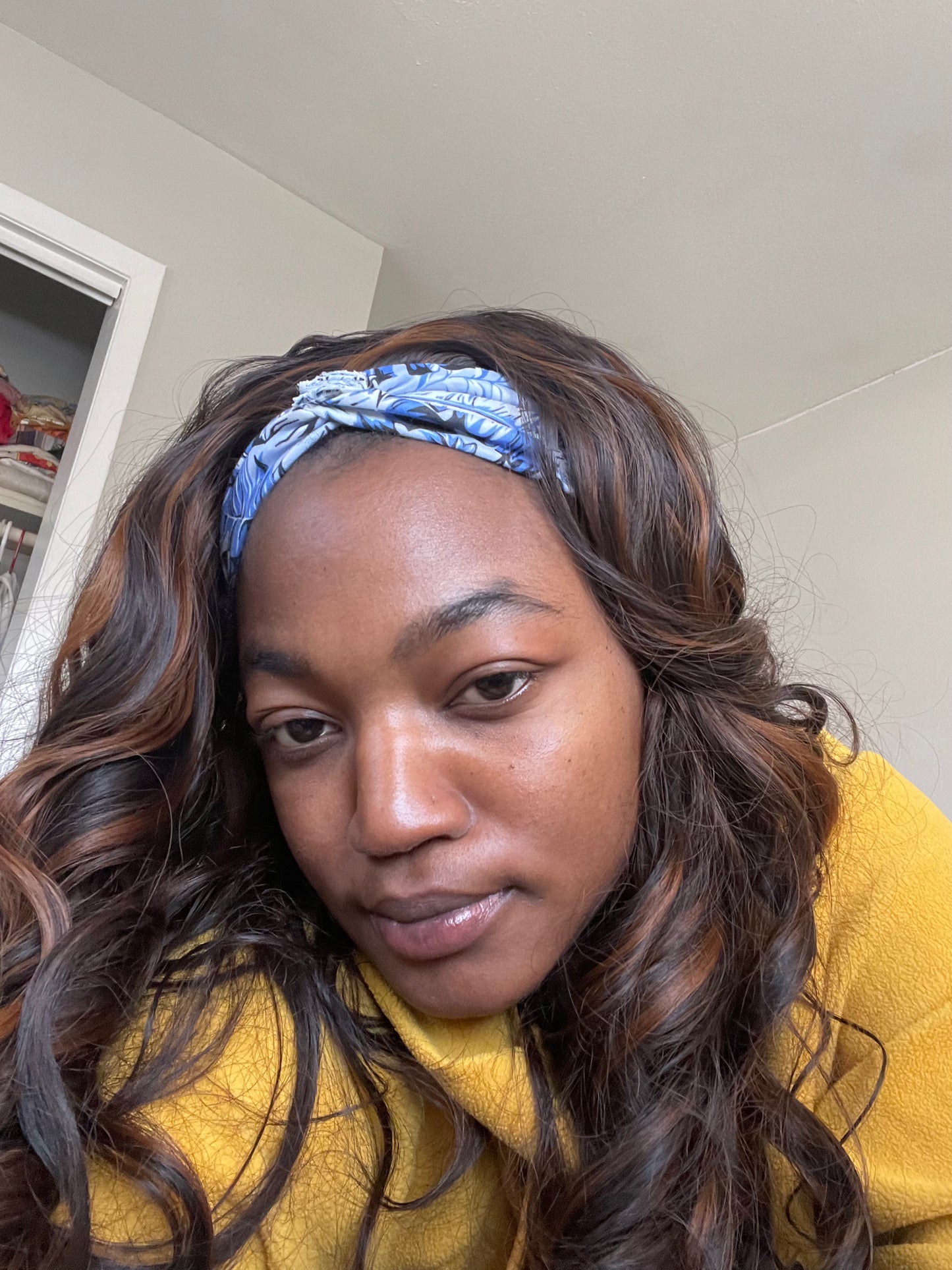 Highlight Wavy Headband Wig - Brown & Black